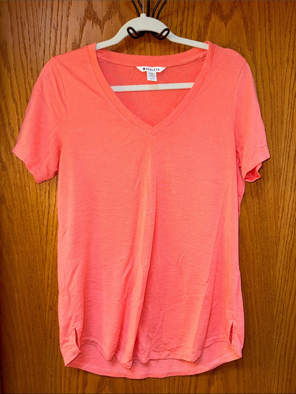 Athleta Sports V-Neck Short Sleeve Tee